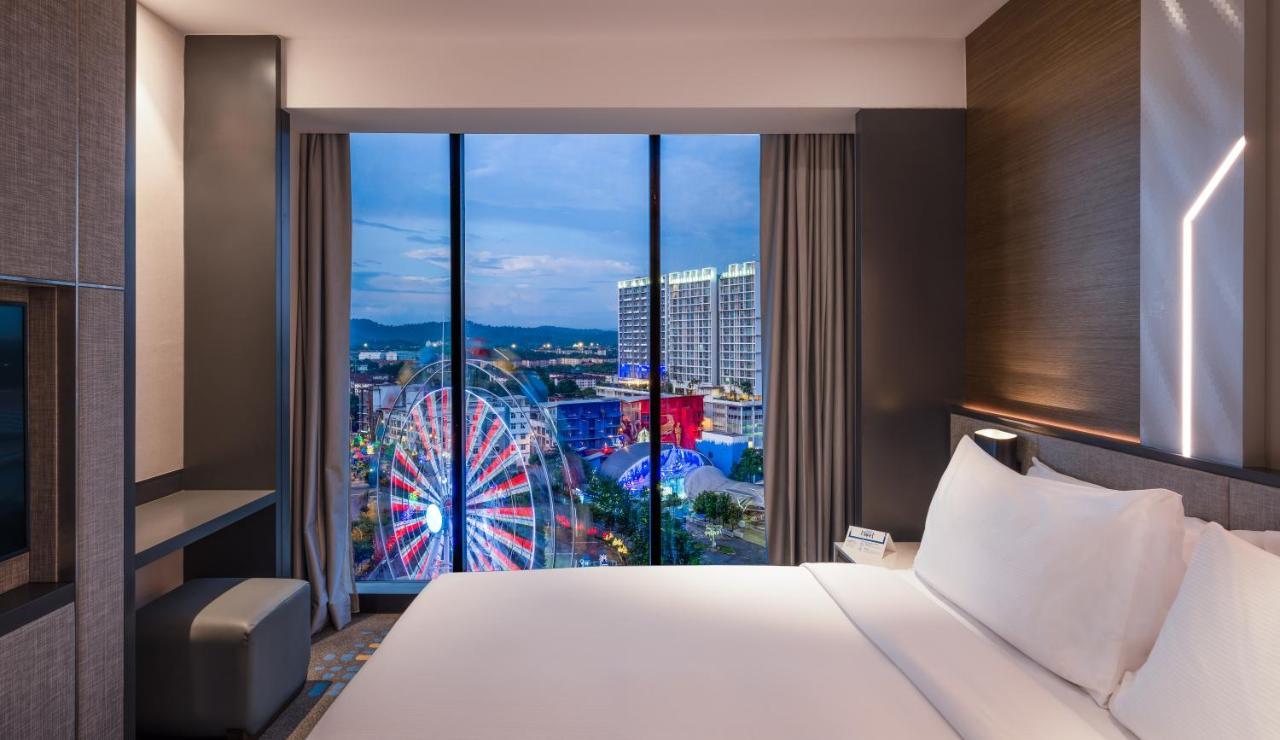 Doubletree By Hilton I-city 5*