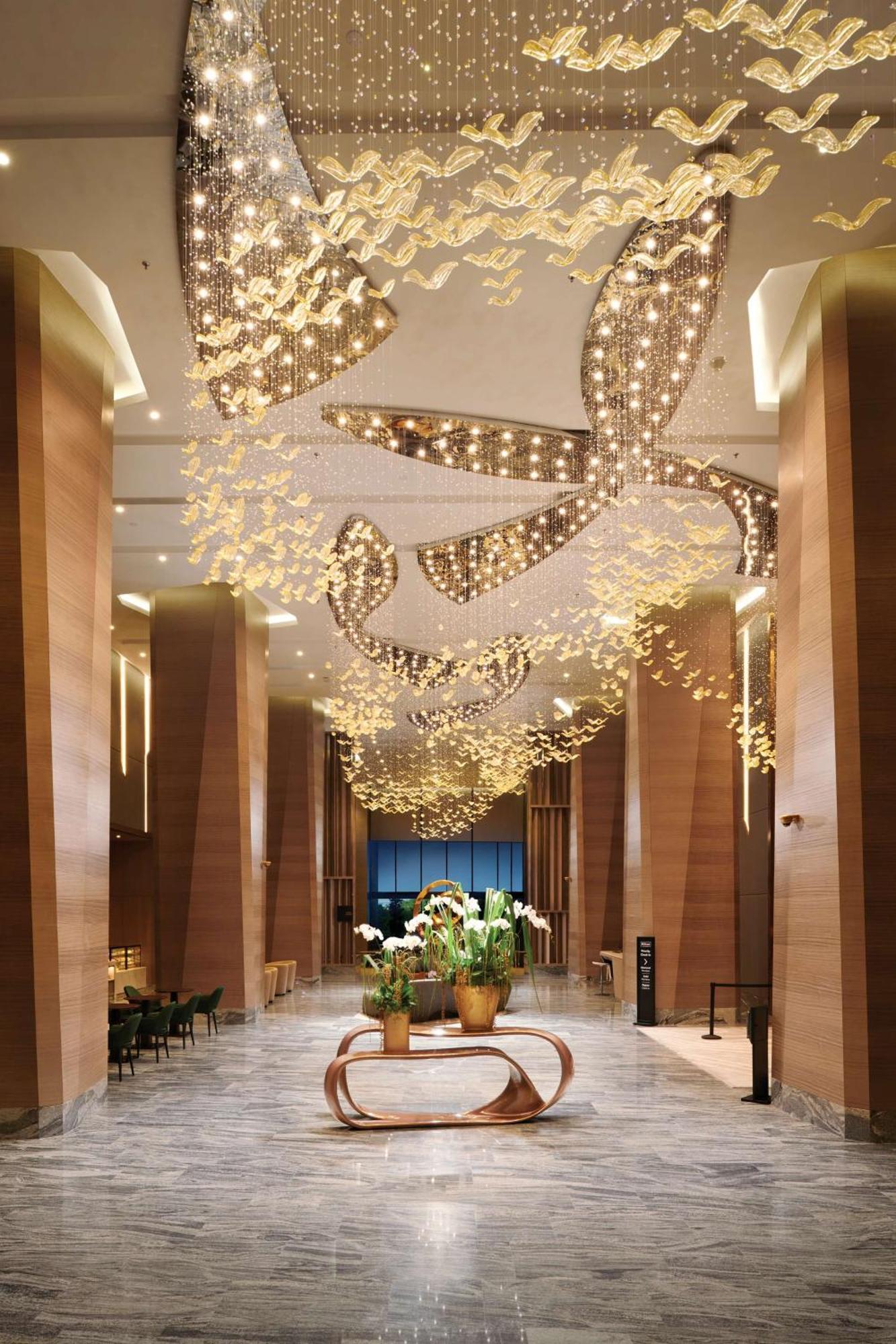 Doubletree By Hilton I-city Hotel 5*